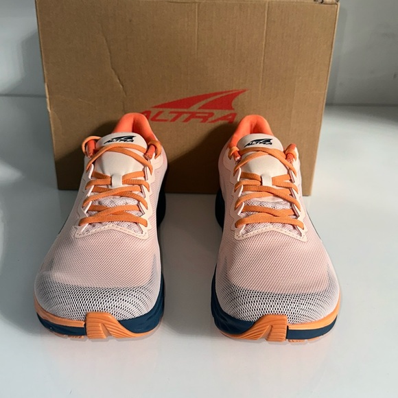 Altra Women Rivera 3 - Picture 2 of 5